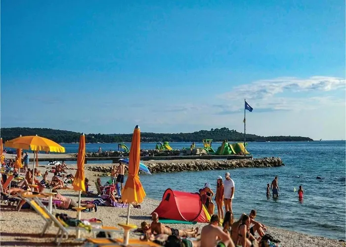 In Valbandon Near & Pool *